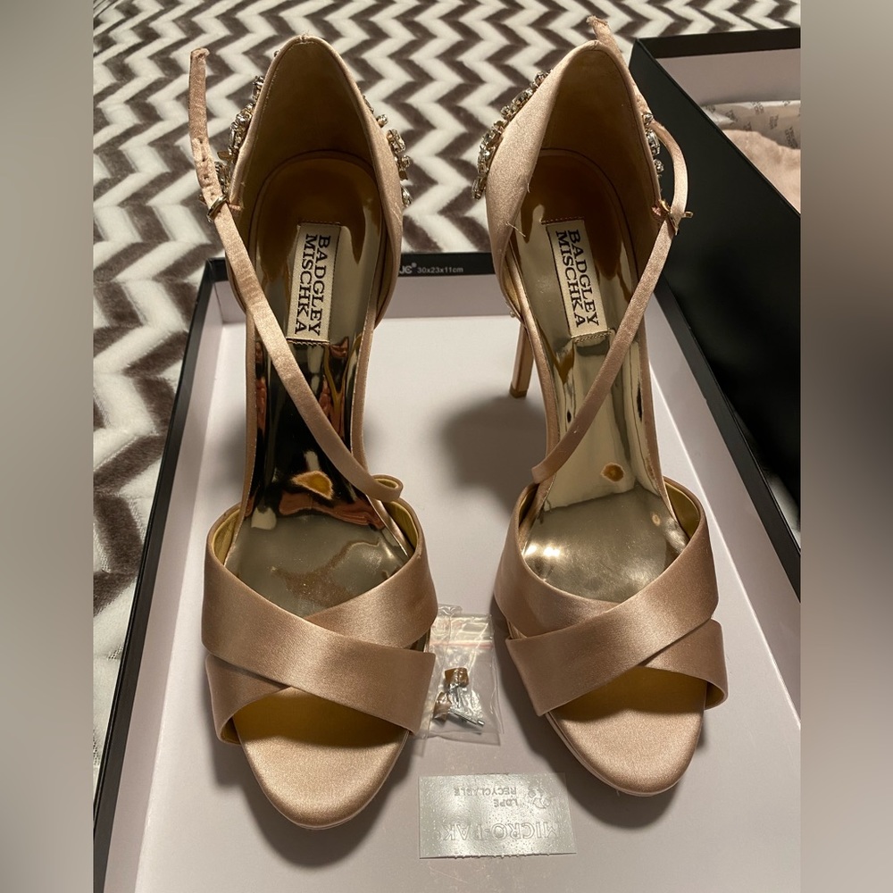 Badgley Mischka Heels